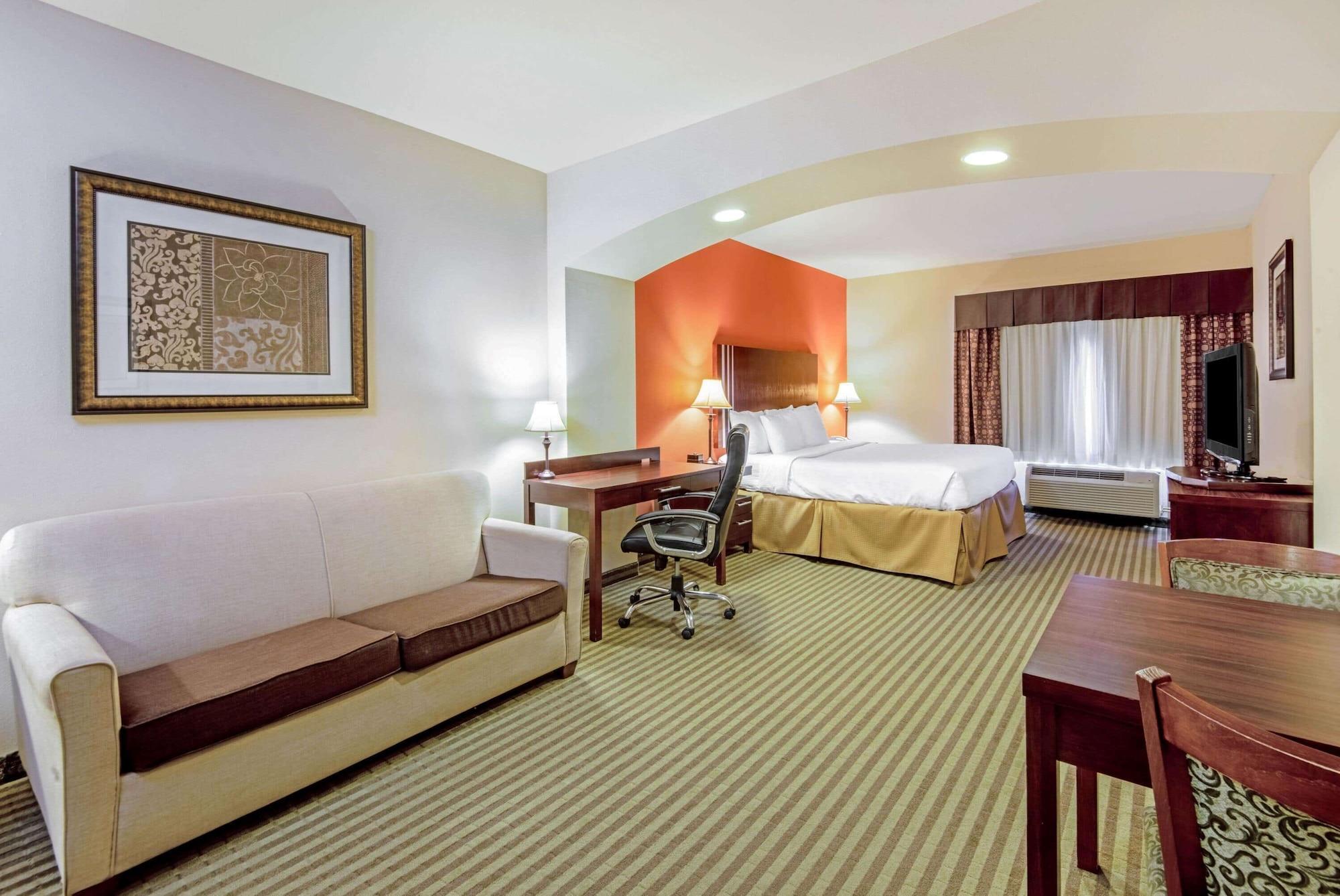 La Quinta By Wyndham Woodward Hotell Exteriör bild