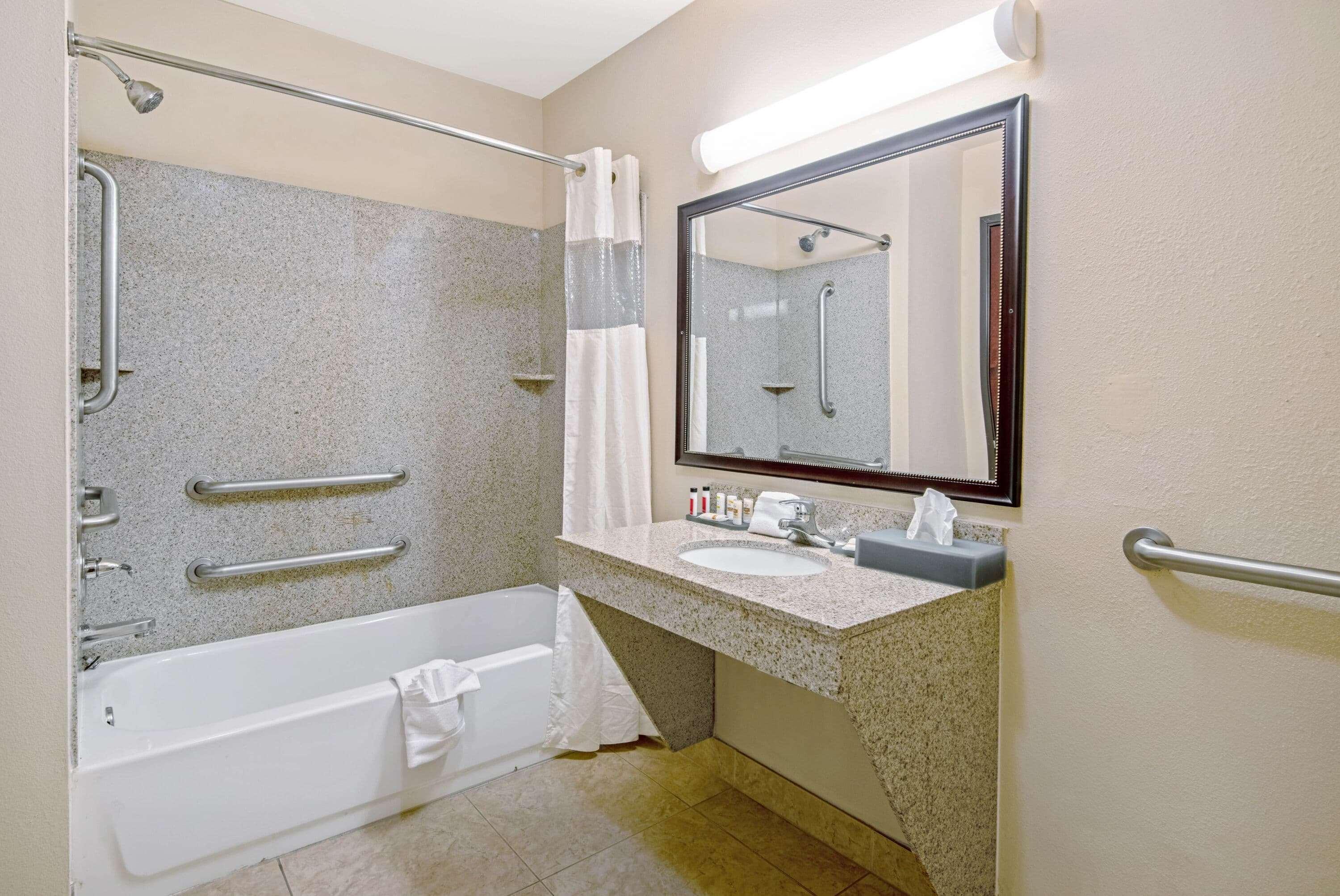 La Quinta By Wyndham Woodward Hotell Exteriör bild
